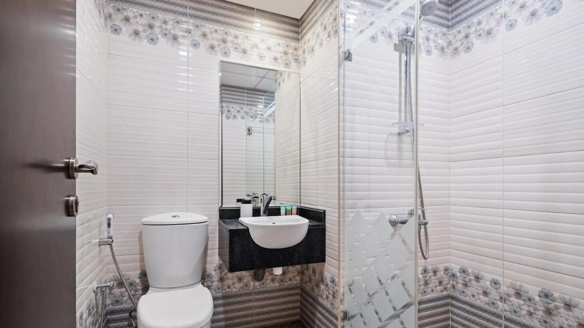 Designer Studio In Prime Silicon Oasis Spot Dubai Apartment